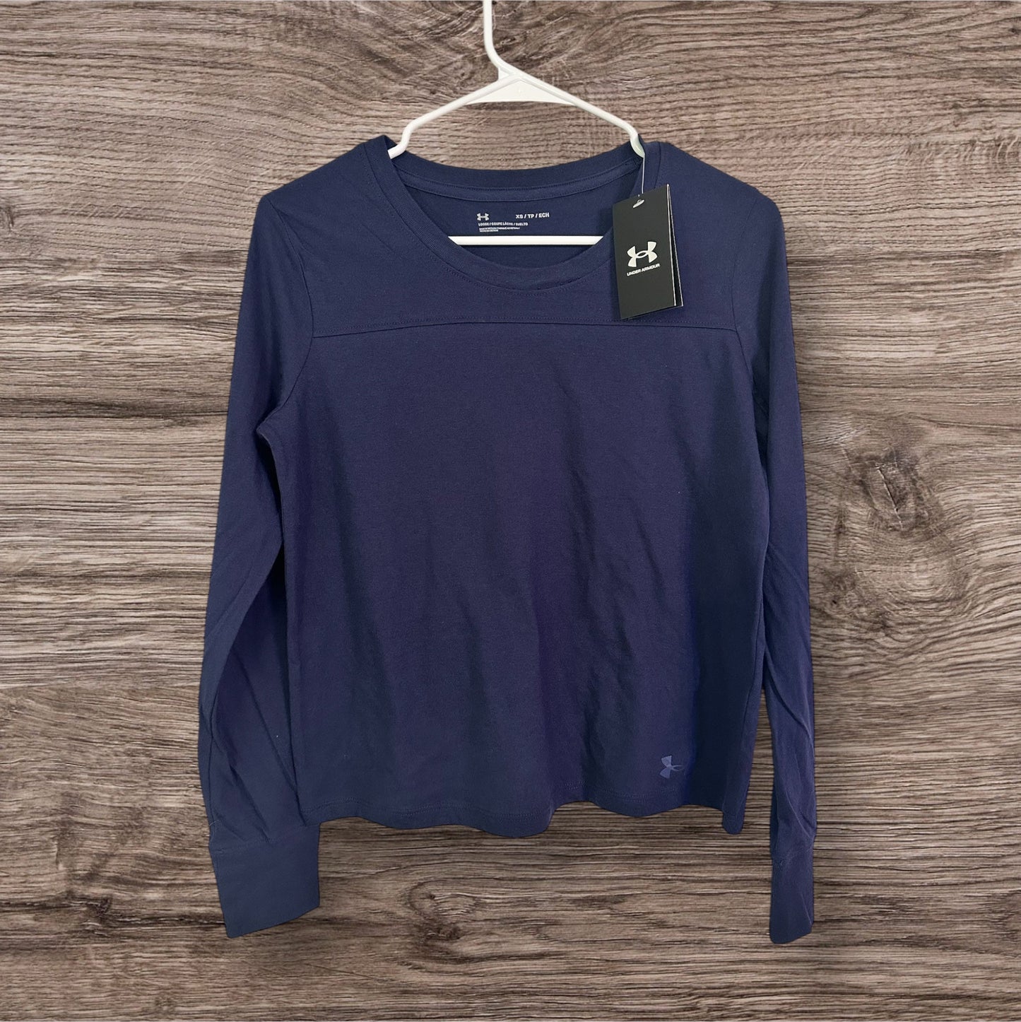 #169 Women's X-Small Under Armour Long Sleeve- NWT *REDUCED PRICE