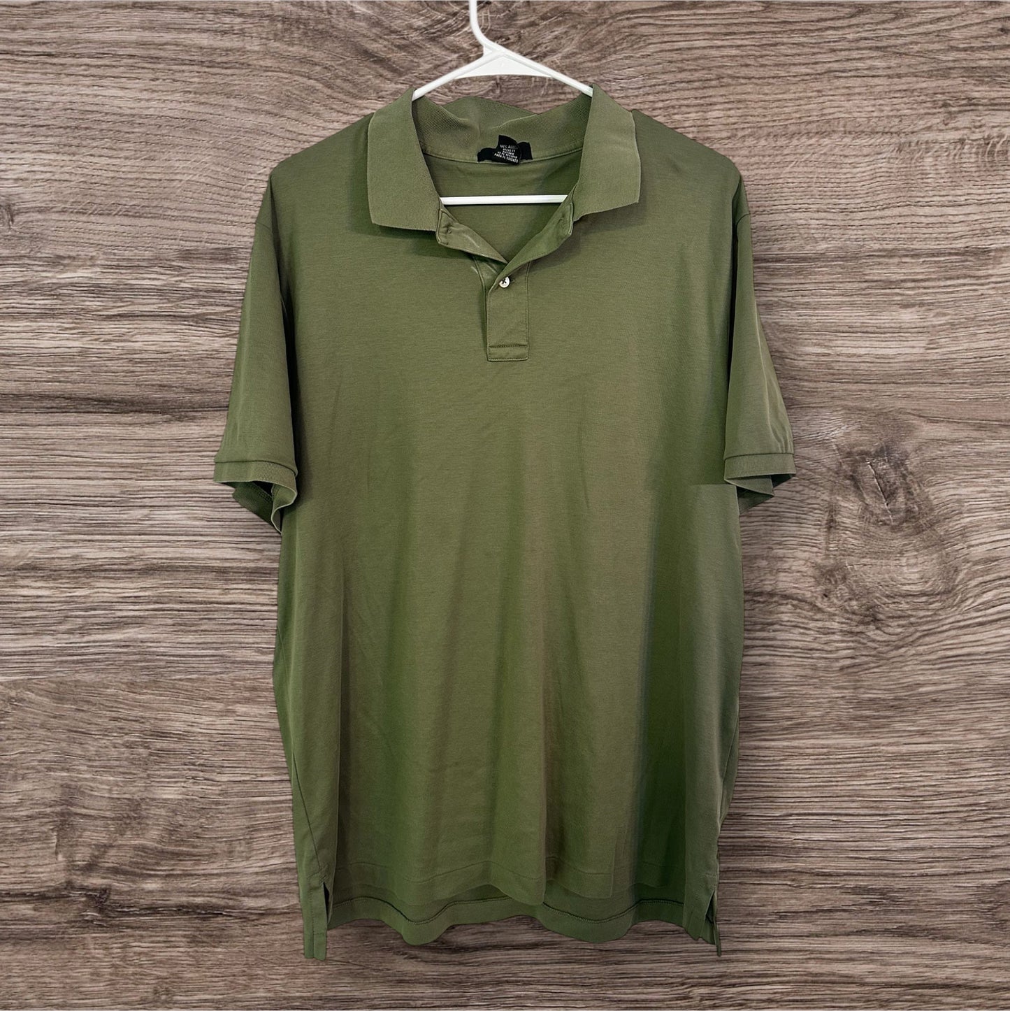#169 Men’s Large Calvin Klein Polo