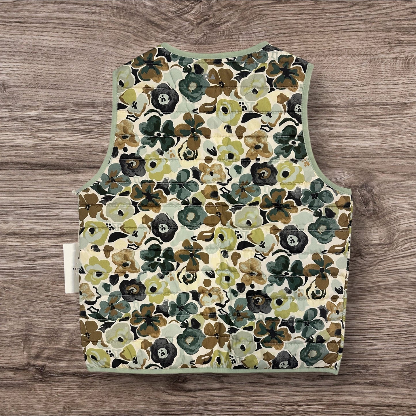 #169 Girl's Medium (7/8) Free Assembly Vest-NWT