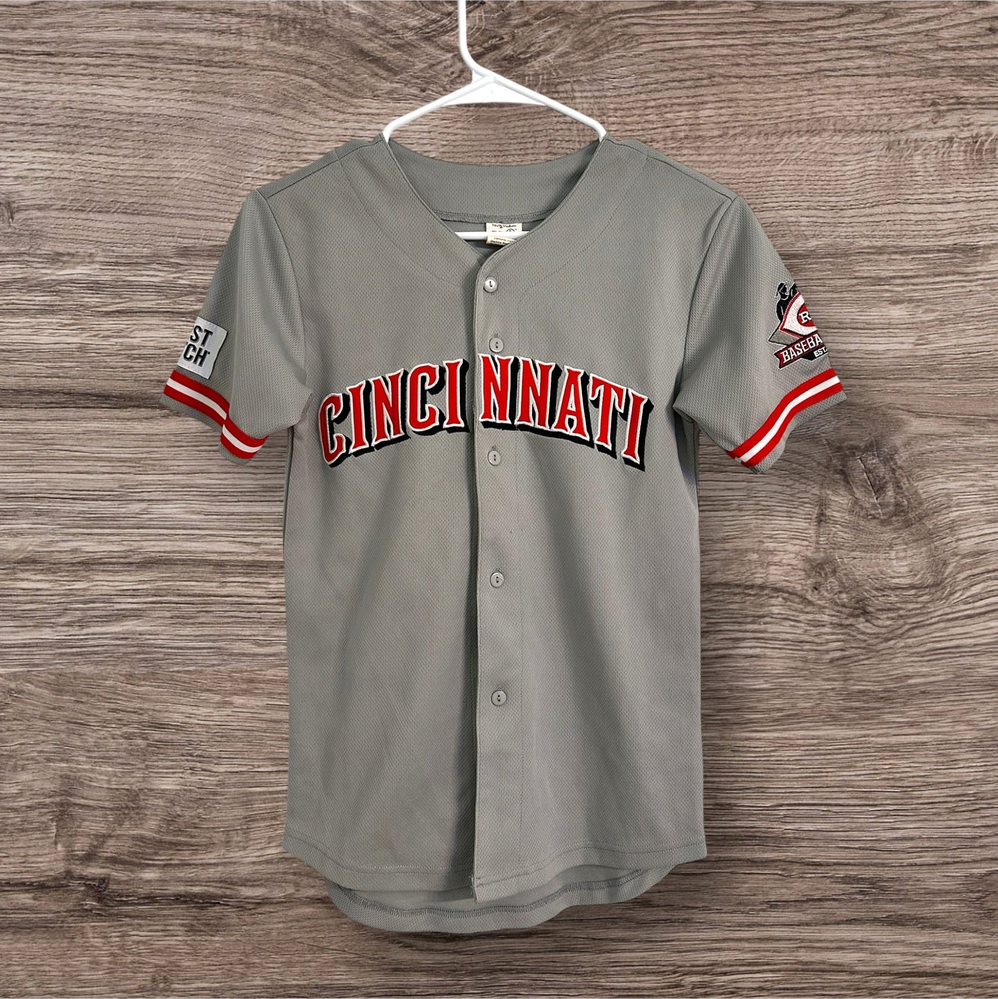 #169 Boy's Medium Red’s Jersey