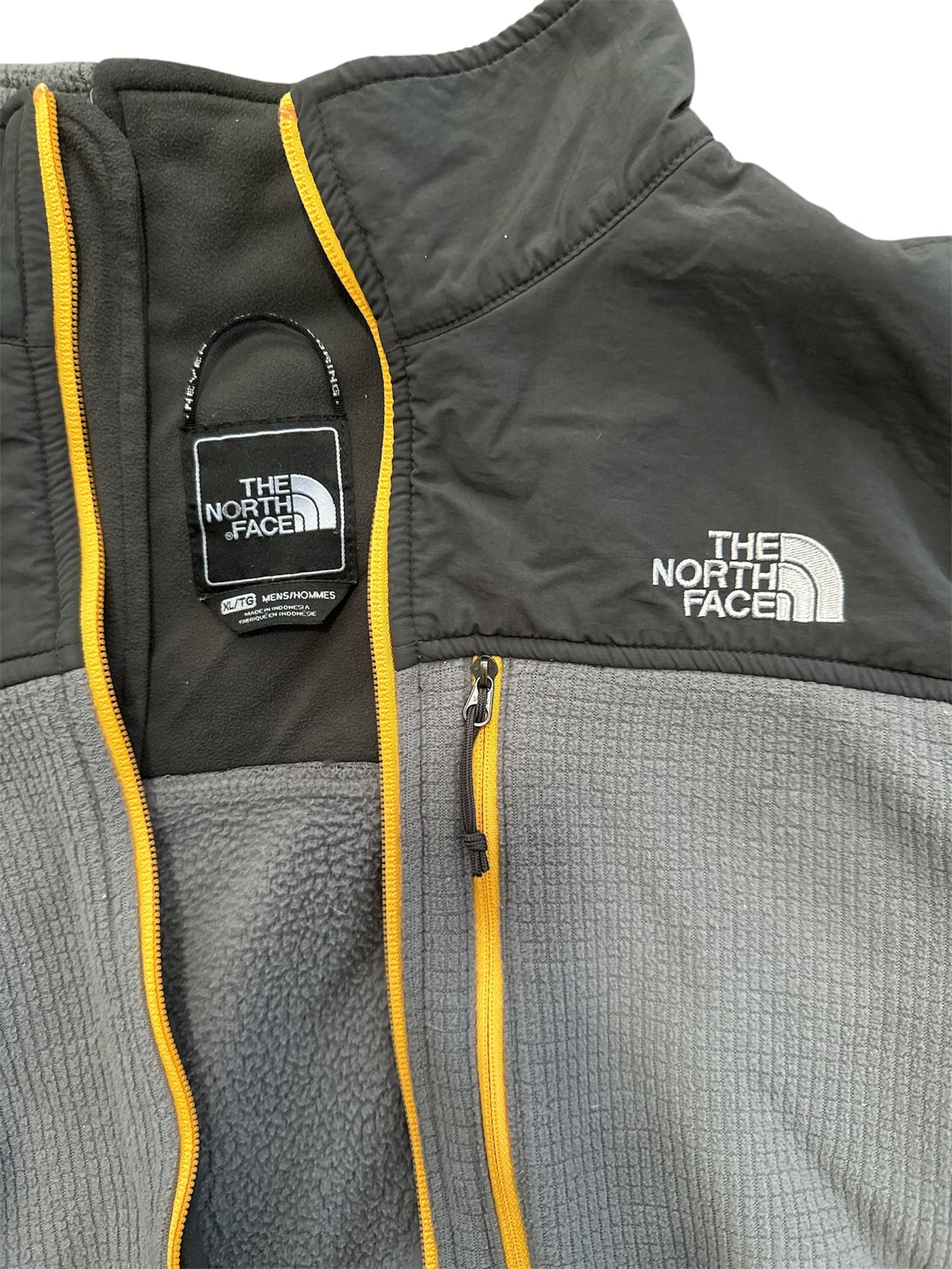 #146 - REDUCED Men's XL The North Face Gray/Yellow Jacket