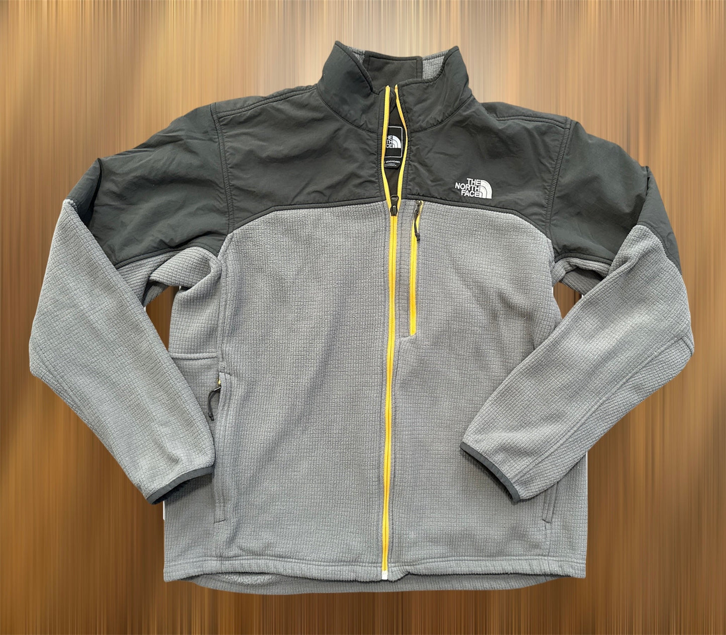#146 - REDUCED Men's XL The North Face Gray/Yellow Jacket
