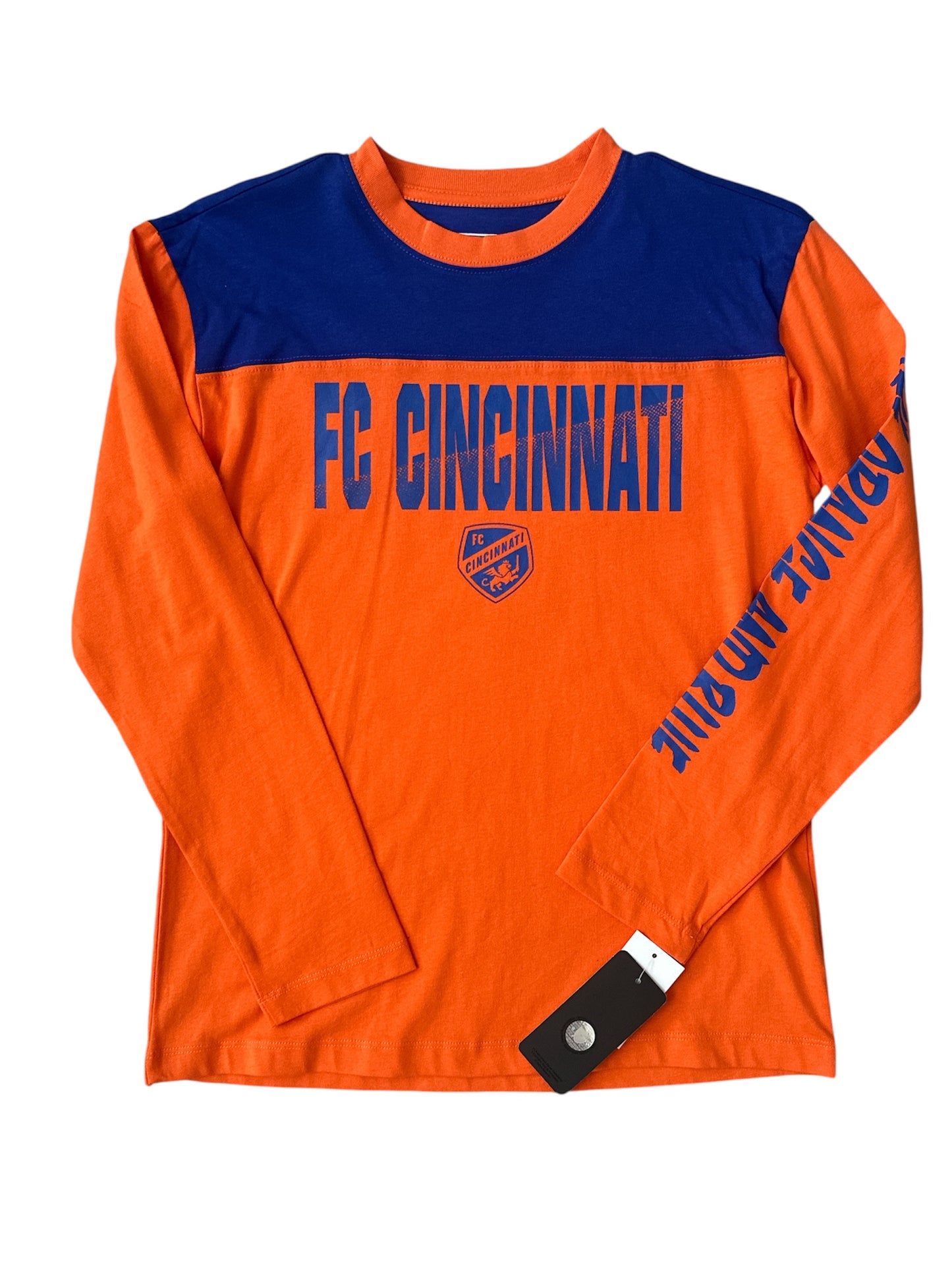 Seller #140 Boys FC Cincinnati long sleeve shirt size medium (10/12) NWT
