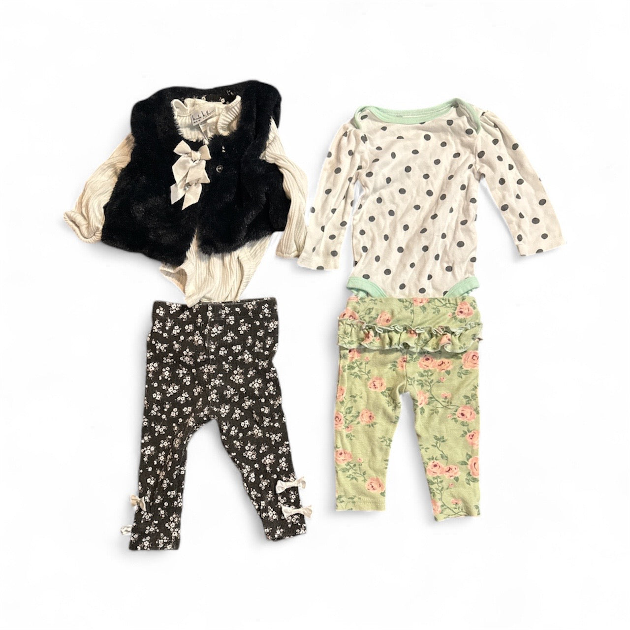 #28 REDUCED Baby Girls Nicole Miller / Baby Essentials / Outfit Bundle Size 3-6M