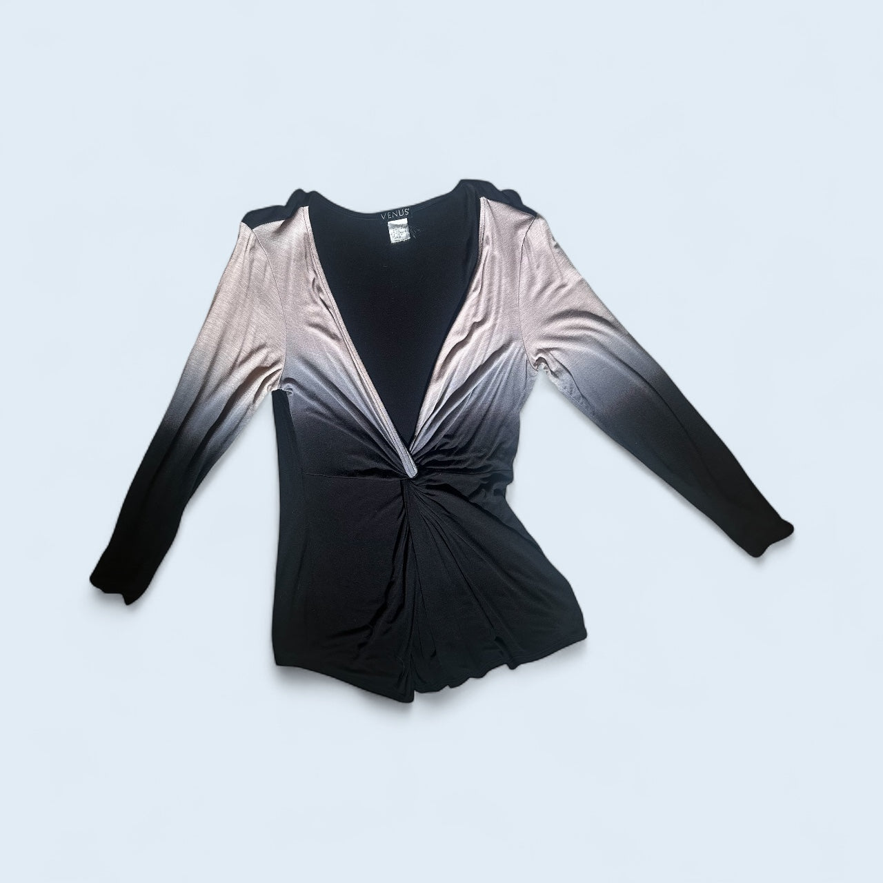 #77 GUC Venus Brand Low-Cut Top, Women’s Medium