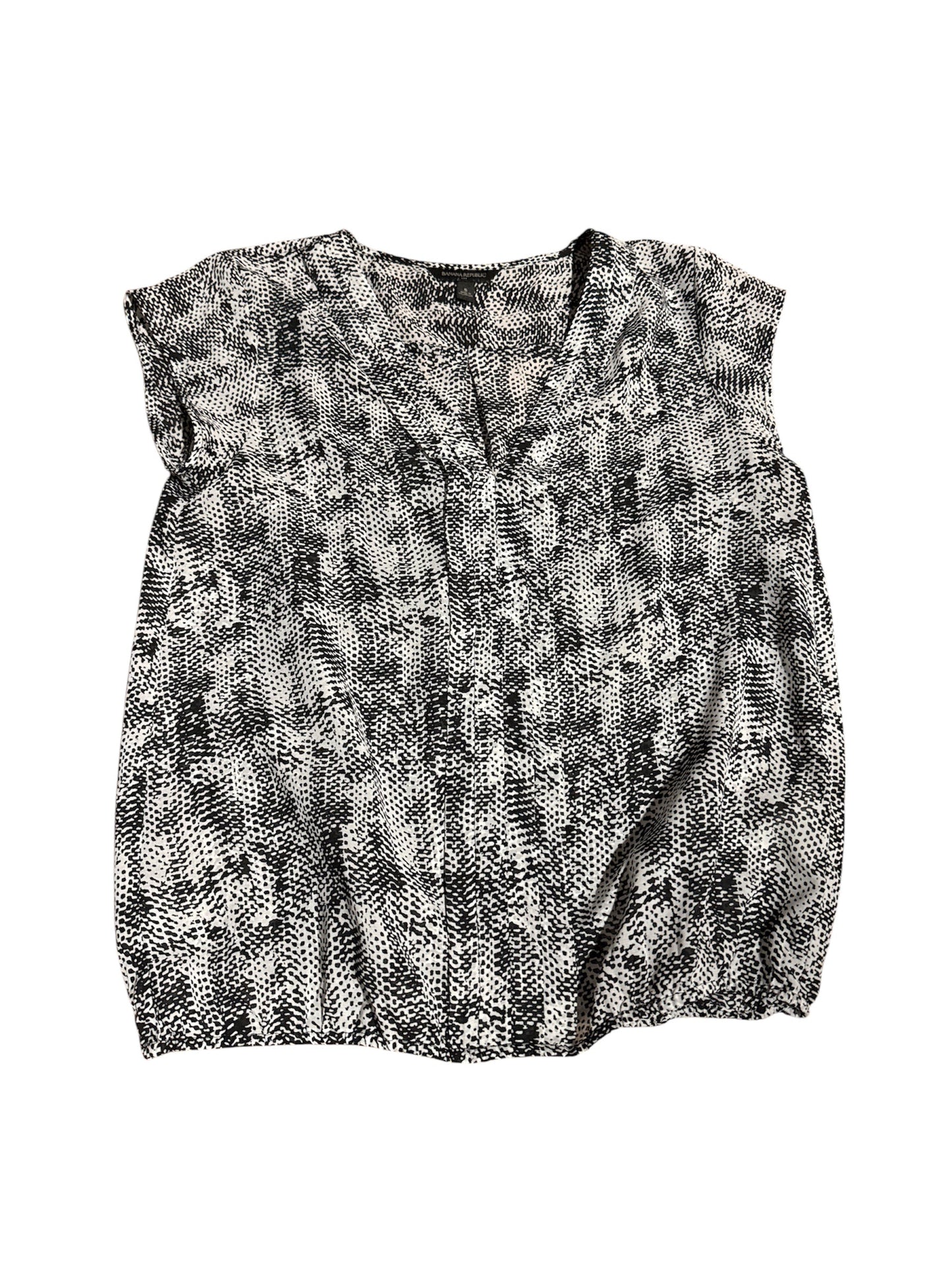 114 women’s banana republic size small