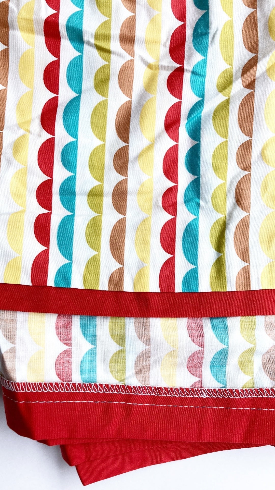 #119-Colorful Crib Dust Ruffle