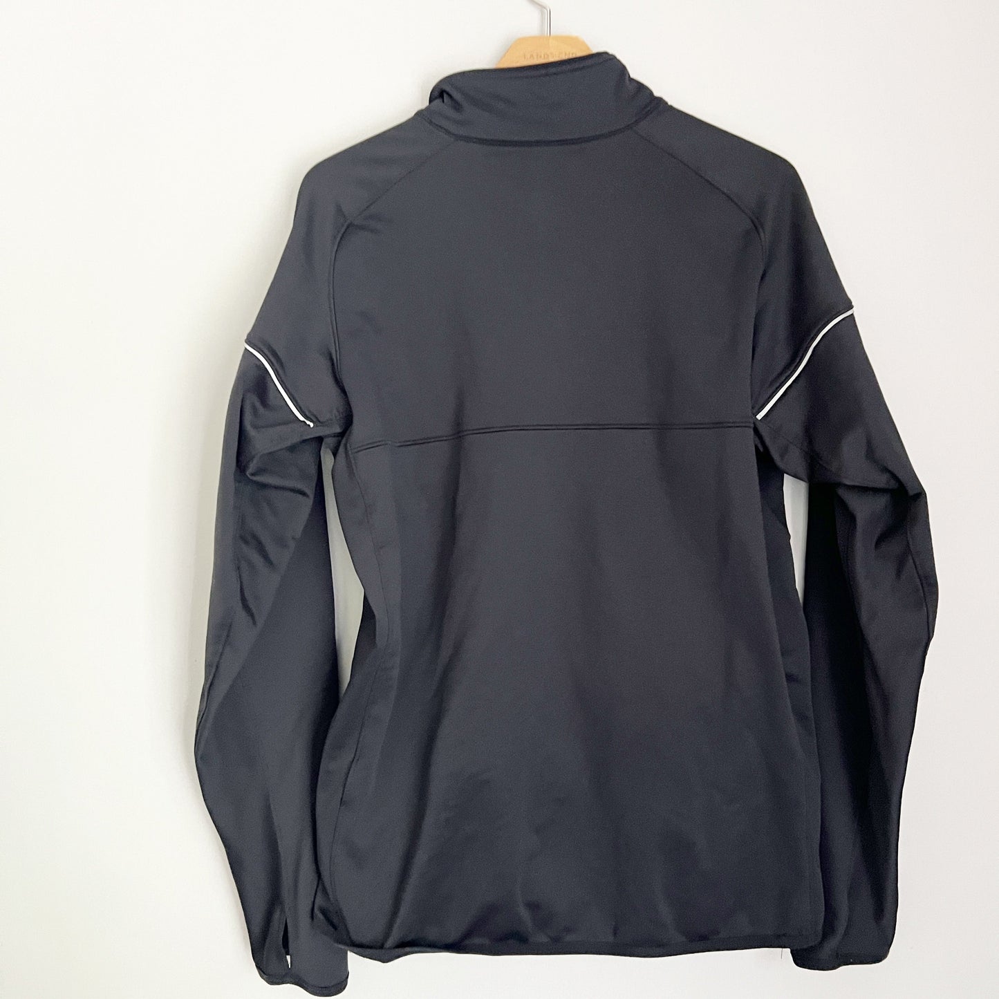 Seller 196 Men’s Nike drifit zip up M