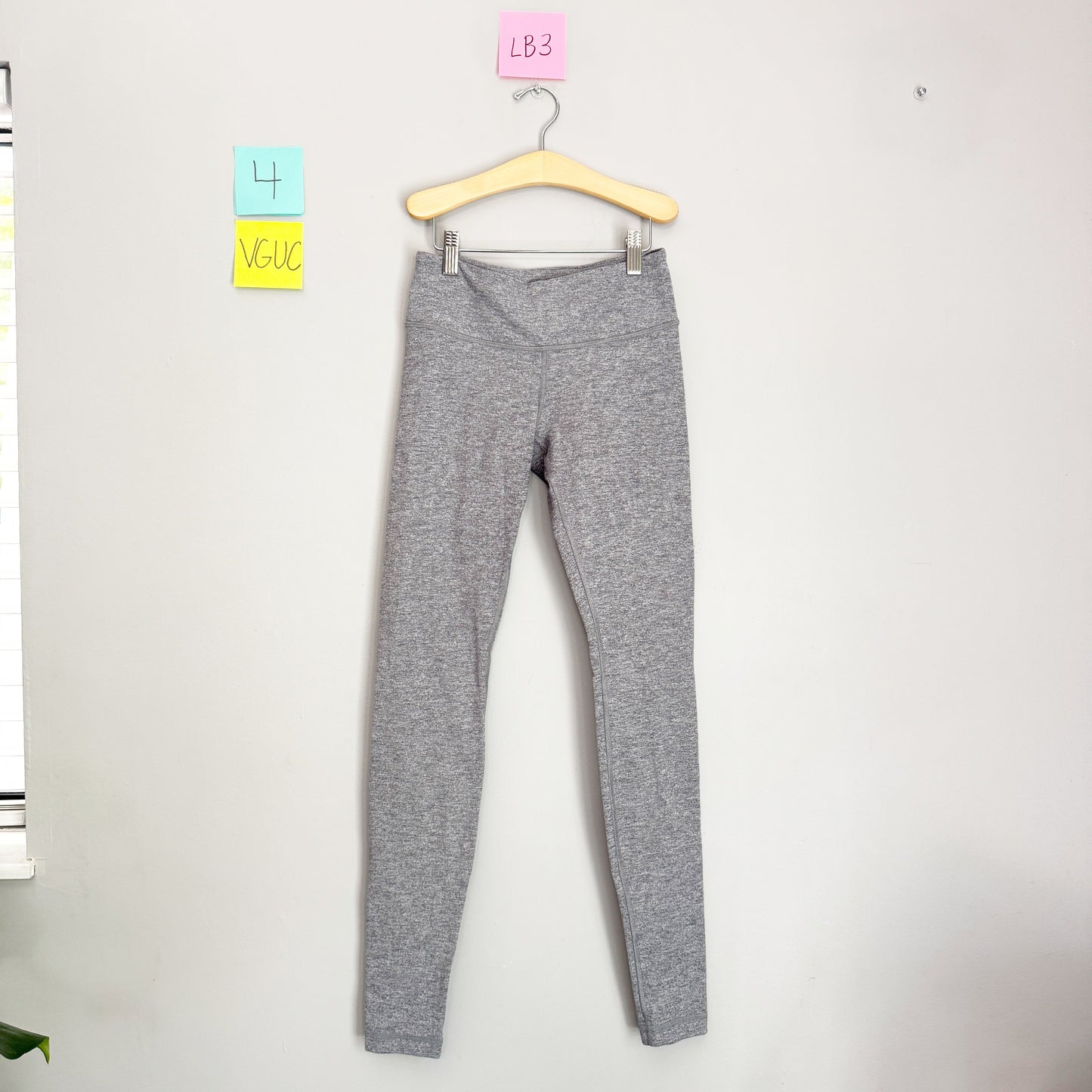 Seller 196 Lululemon wunder under grey leggings 4