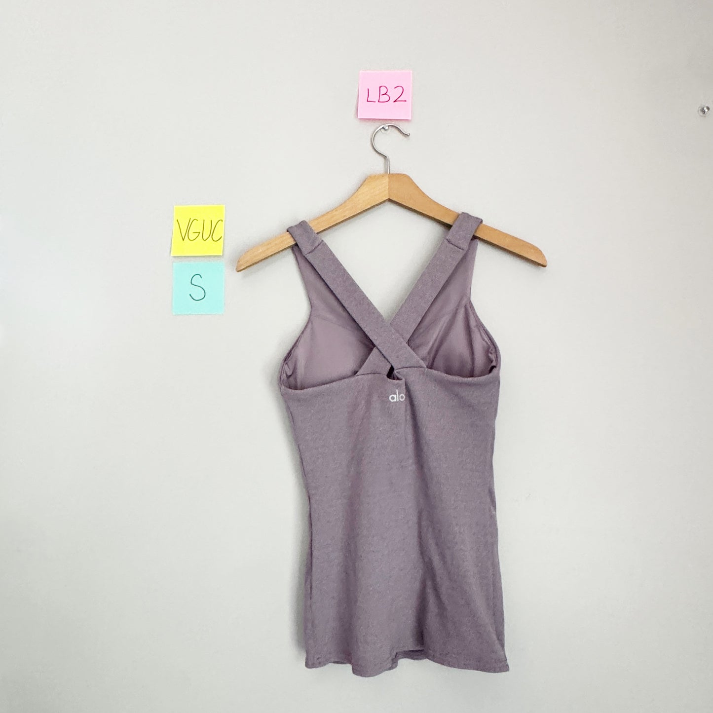 Seller 196 alo yoga purple dust top S