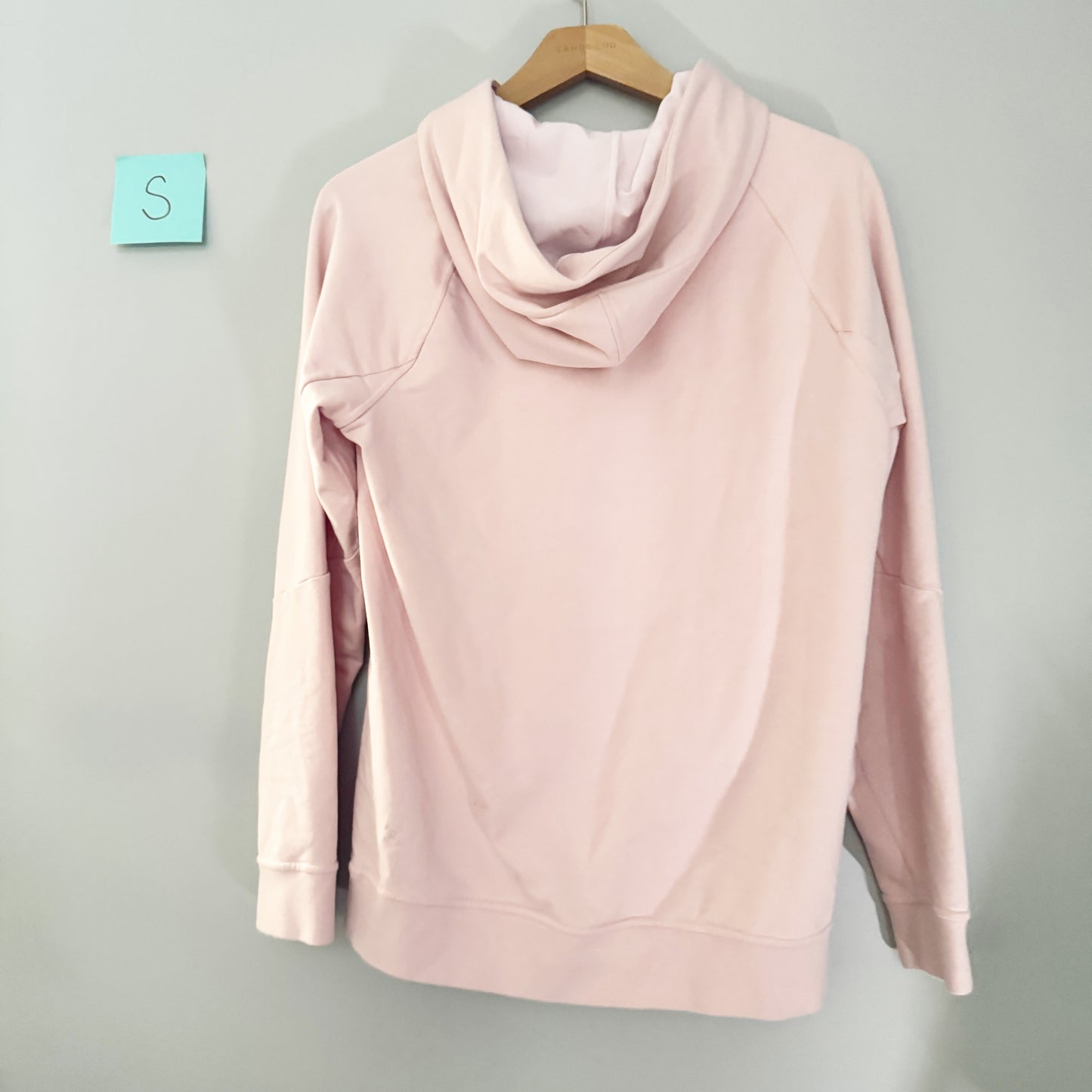 Seller 196 men’s Lululemon hoodie S