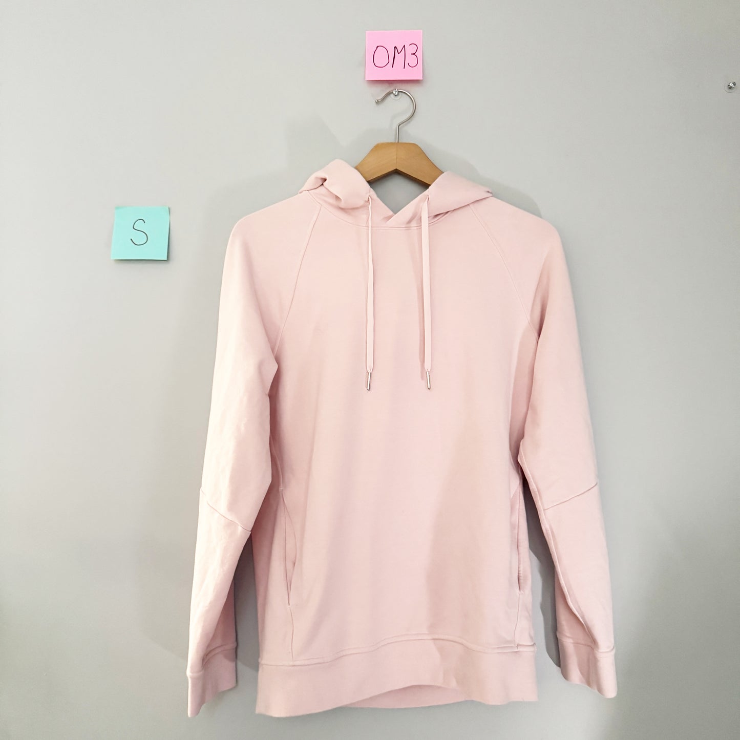 Seller 196 men’s Lululemon hoodie S