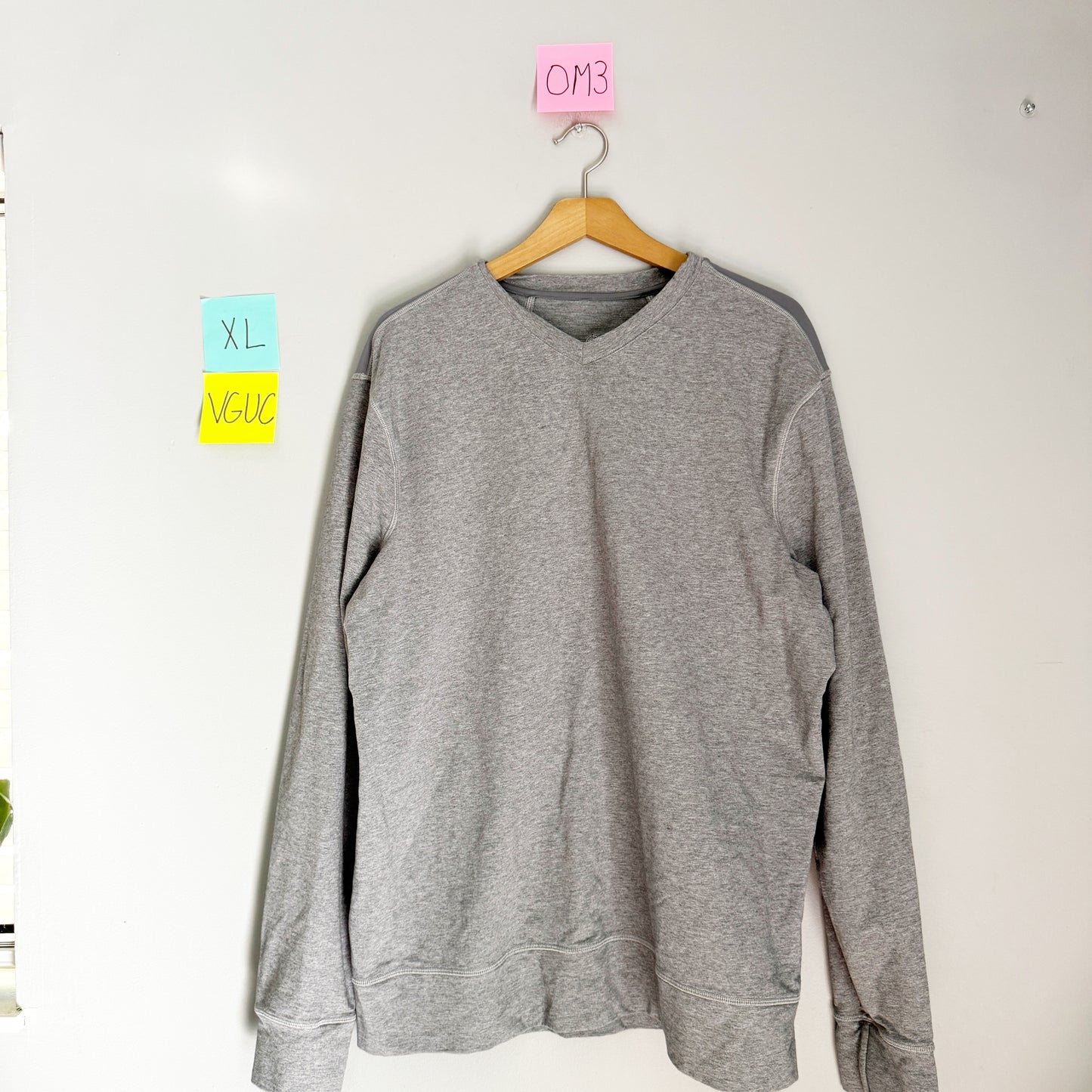 Seller 196 Lululemon men’s crewneck sweatshirt XL