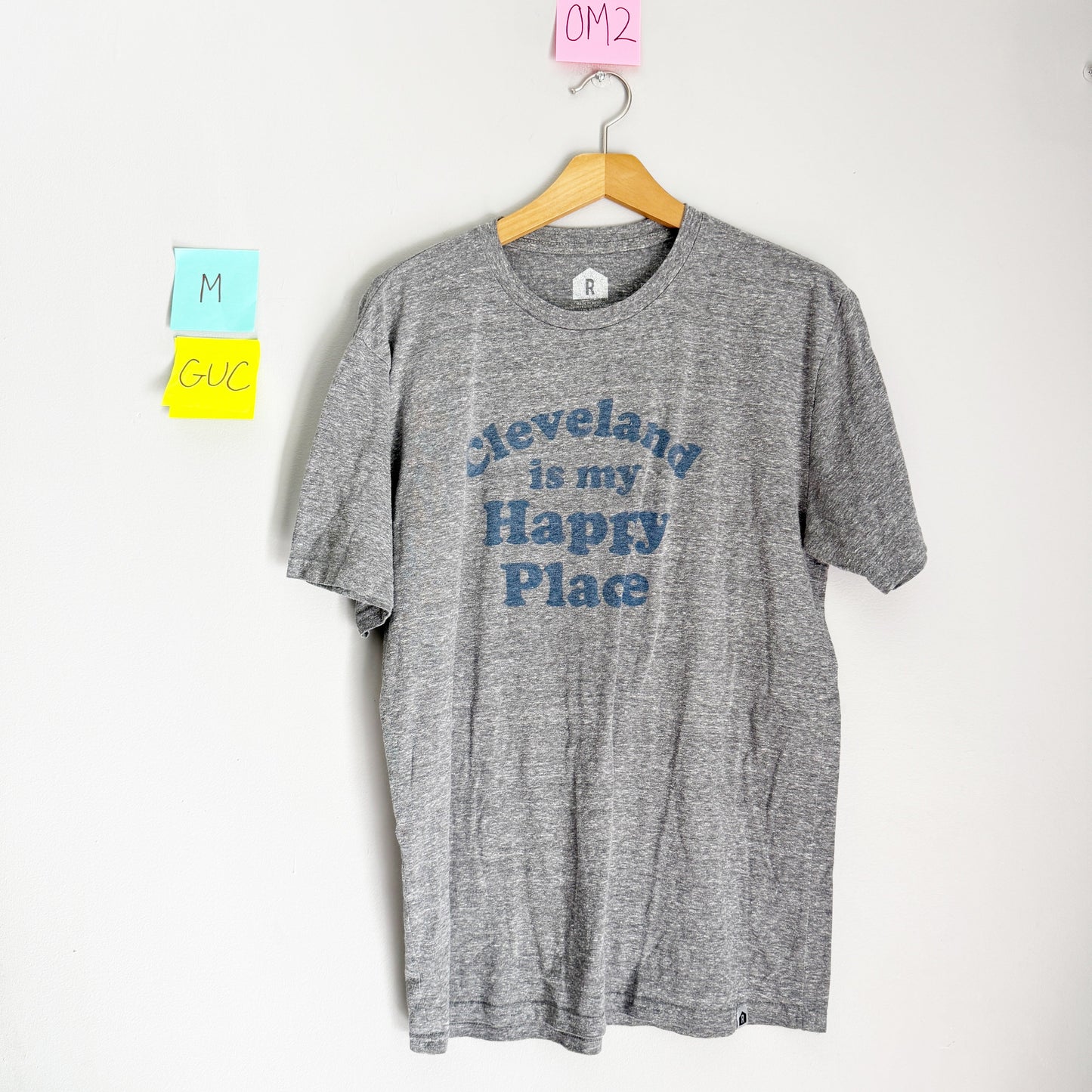 Seller 196 Cleveland tee Men’s M