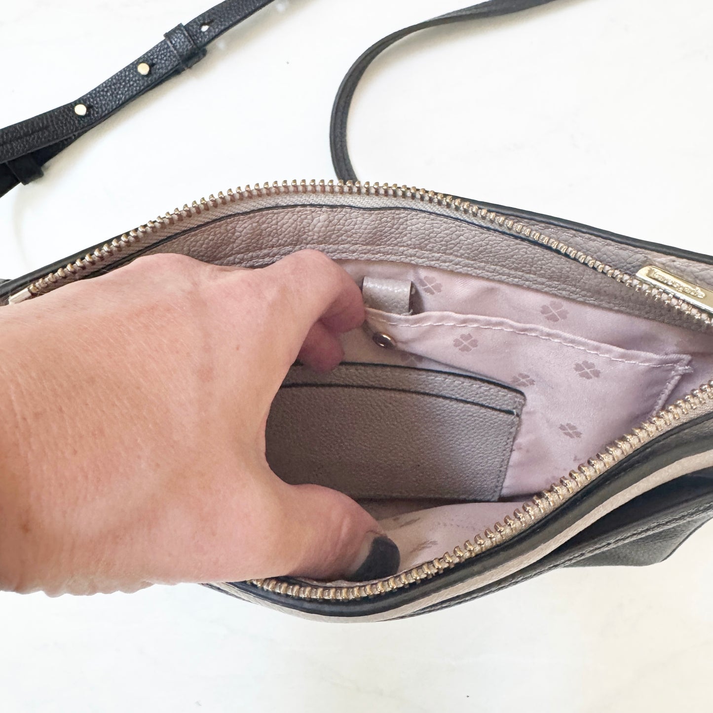 Seller 196 Kate Spade Crossbody