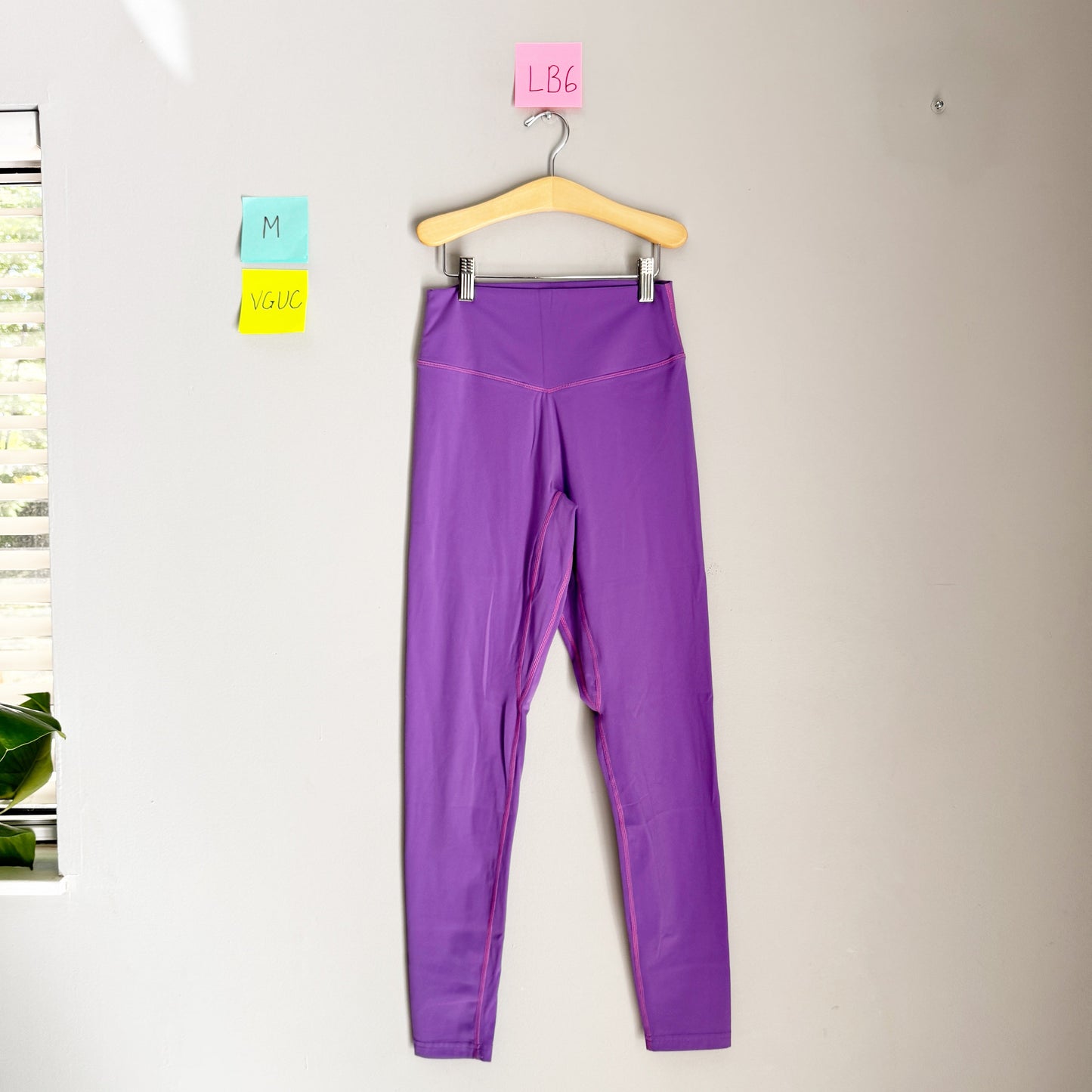 Seller 196 Balance leggings women’s M