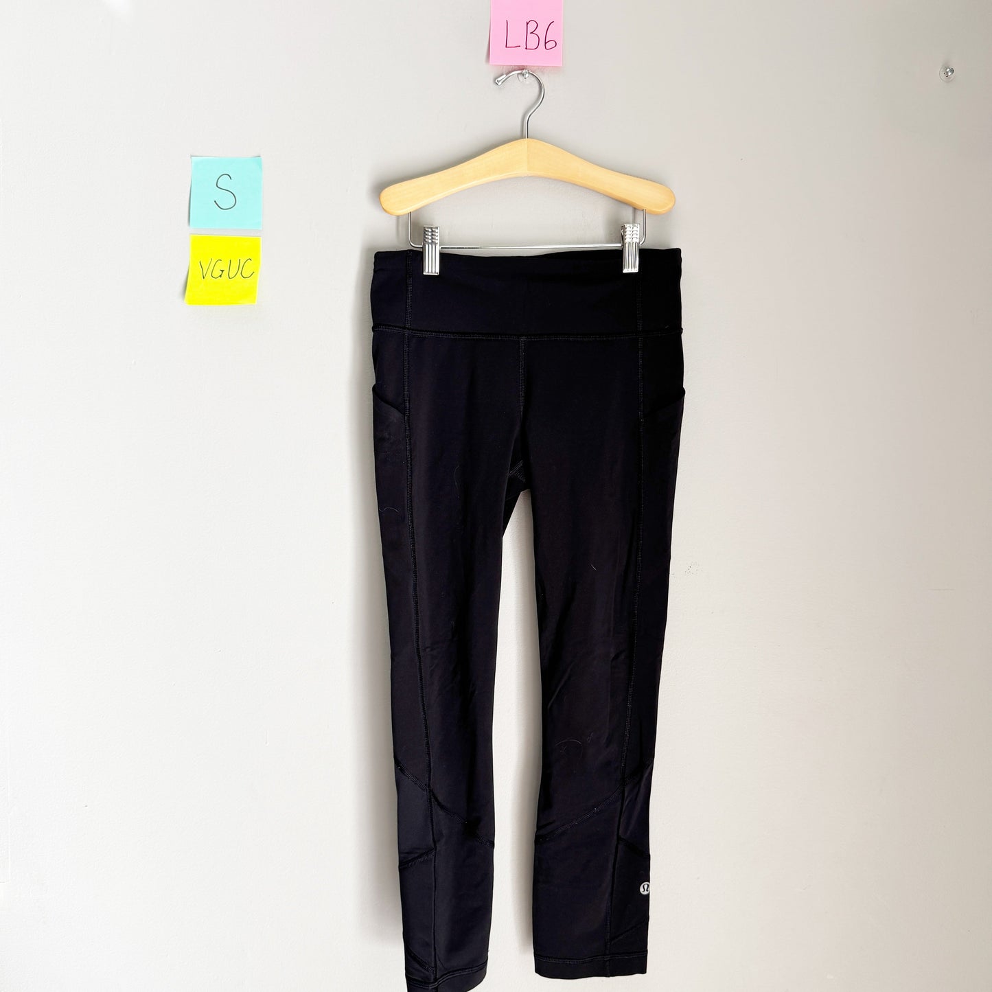 Seller 196 Lululemon cropped leggings women’s 4