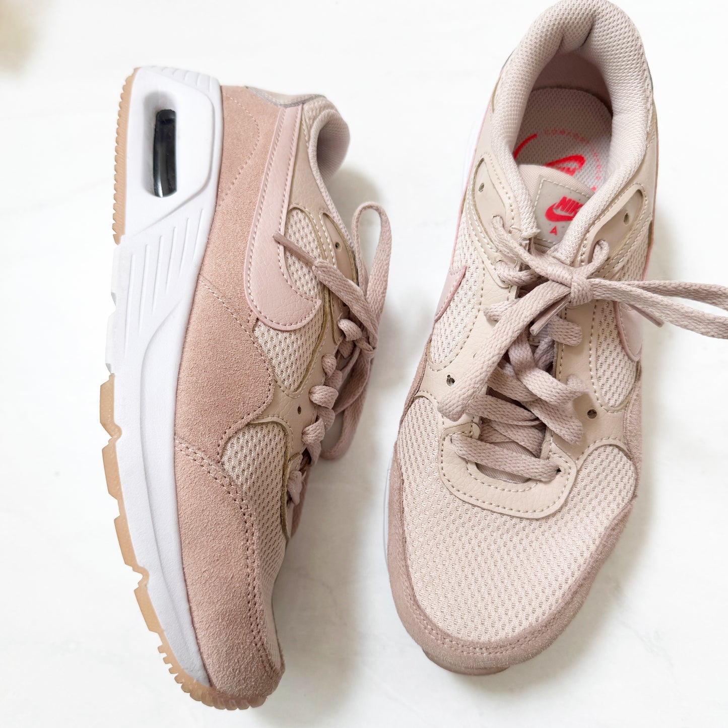 Seller 196 Nike Airmax 8
