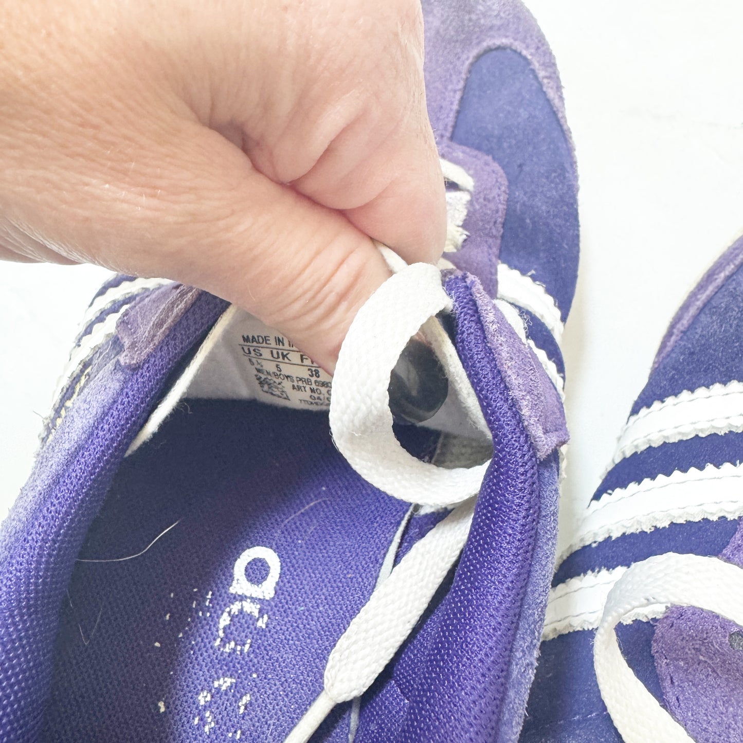 Seller 196 Adidas samba 7.5