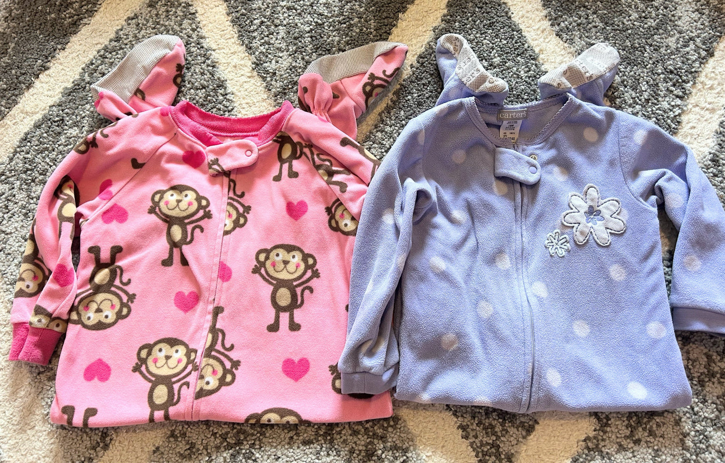 Seller 120, VGUC, 18M, girls fleece sleepers