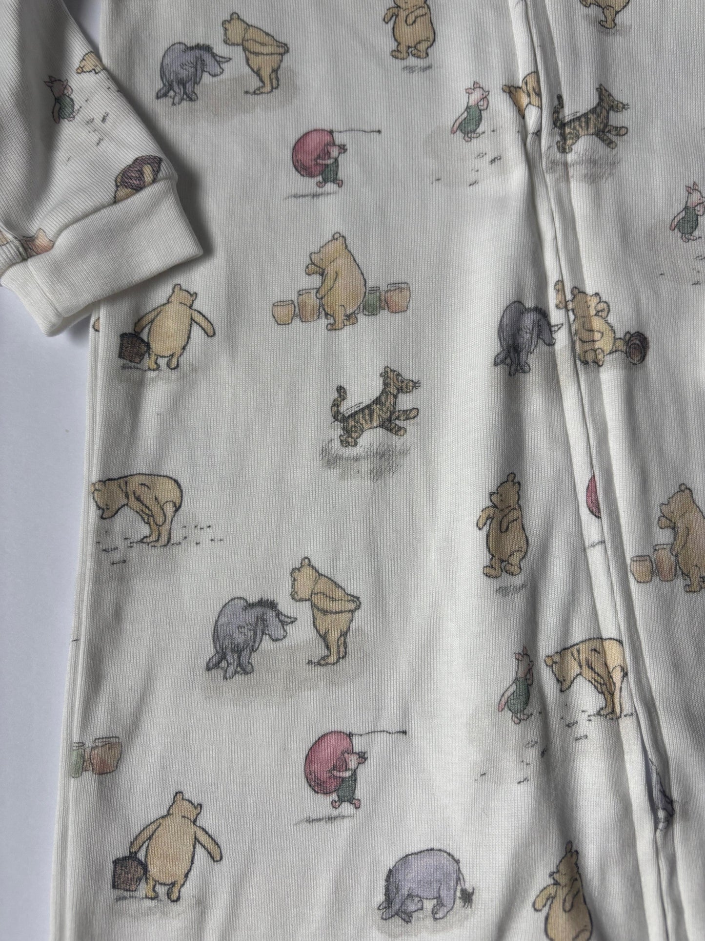 #43 Winnie the Pooh Zip Sleeper Boys or Girls 2T EUC