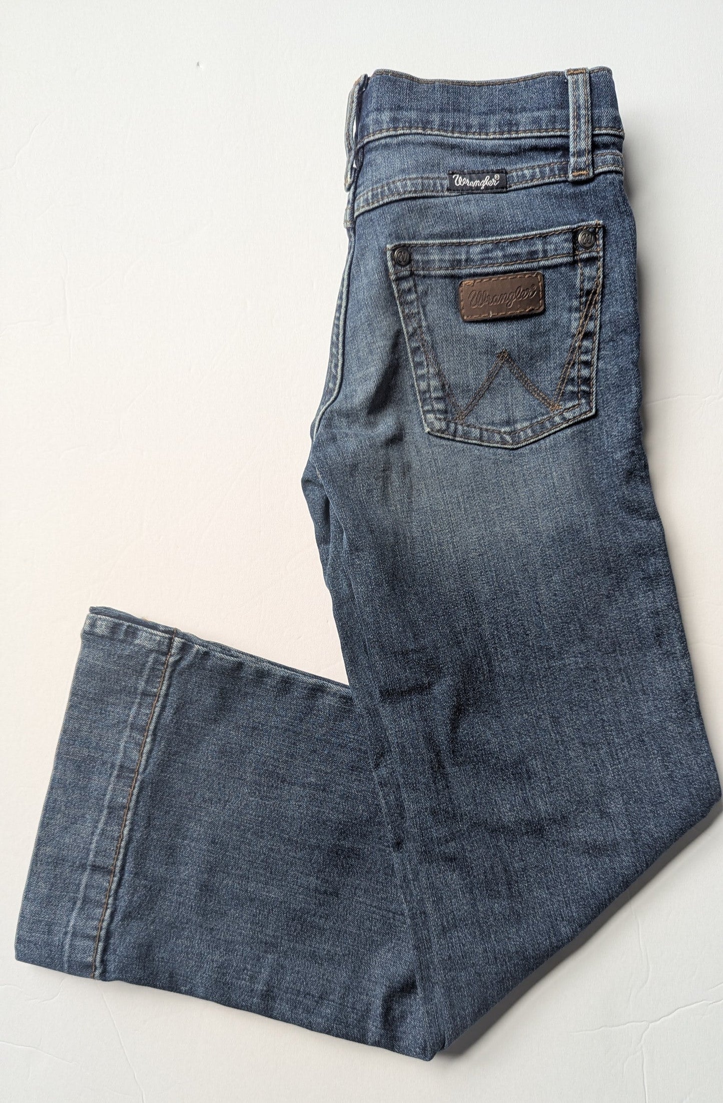 #17 Girls Wrangle Jeans, relaxed bootcut, size 8slim, EUC