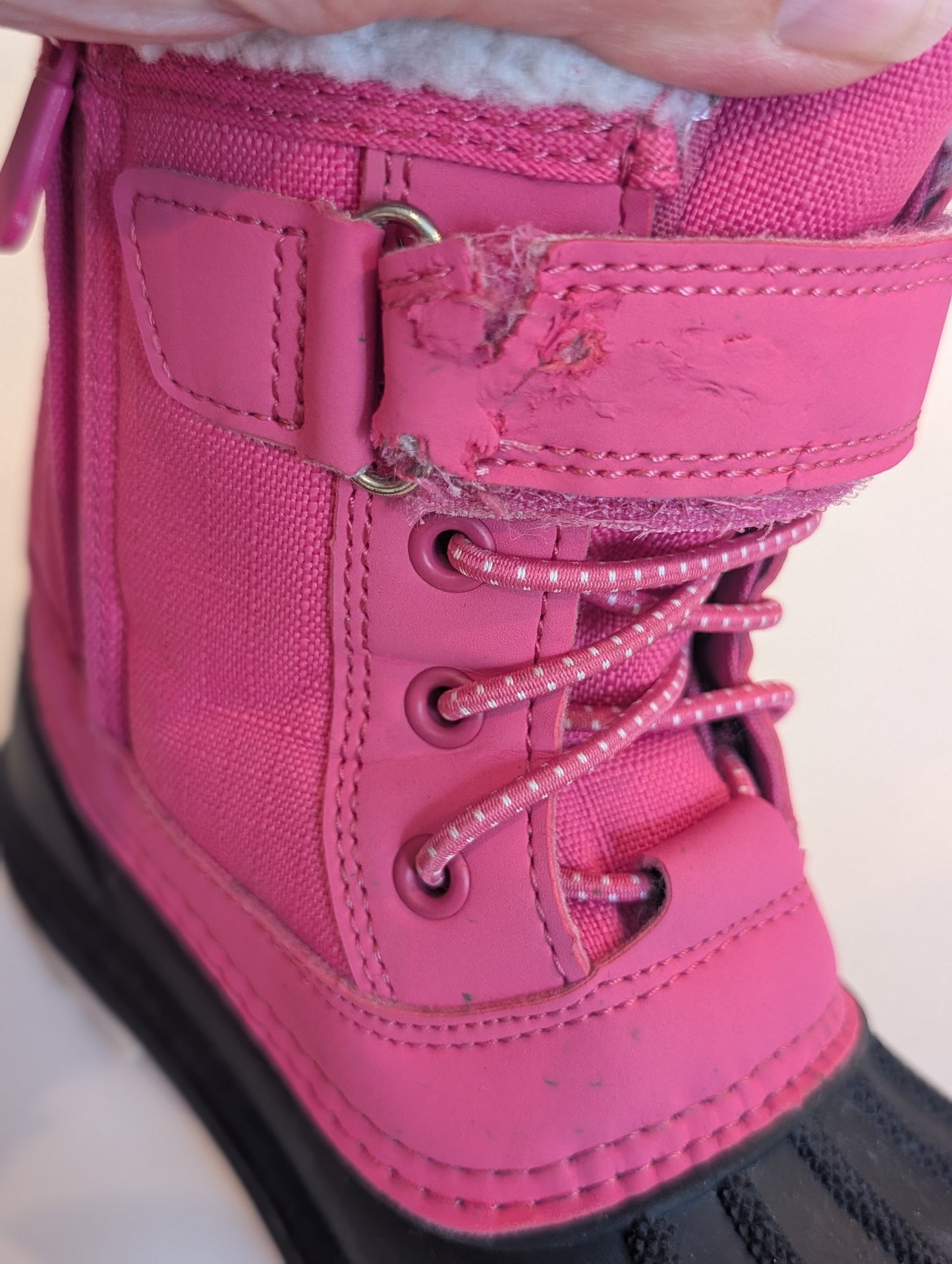 #125 Pink Snow Boots Girls Size 11