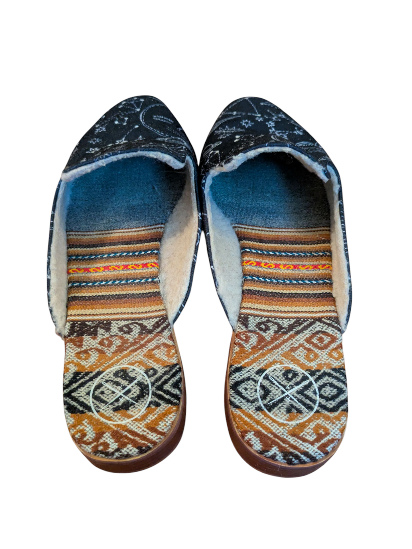 #52 Inkkas Size 11 Women's Loafers with Constellation Print