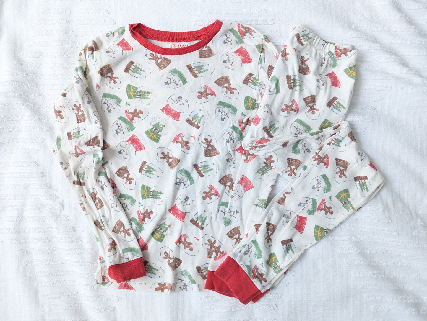 #164 - Burt's Bees - Size 8, Holiday PJs (VGUC)