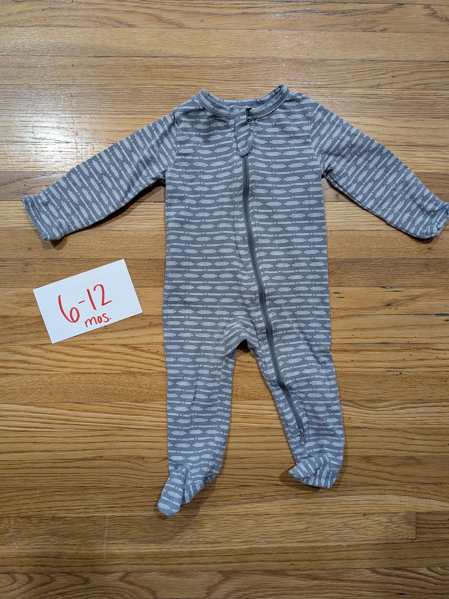 206 Mebie Baby Striped Jammies Boys 6-12 mos