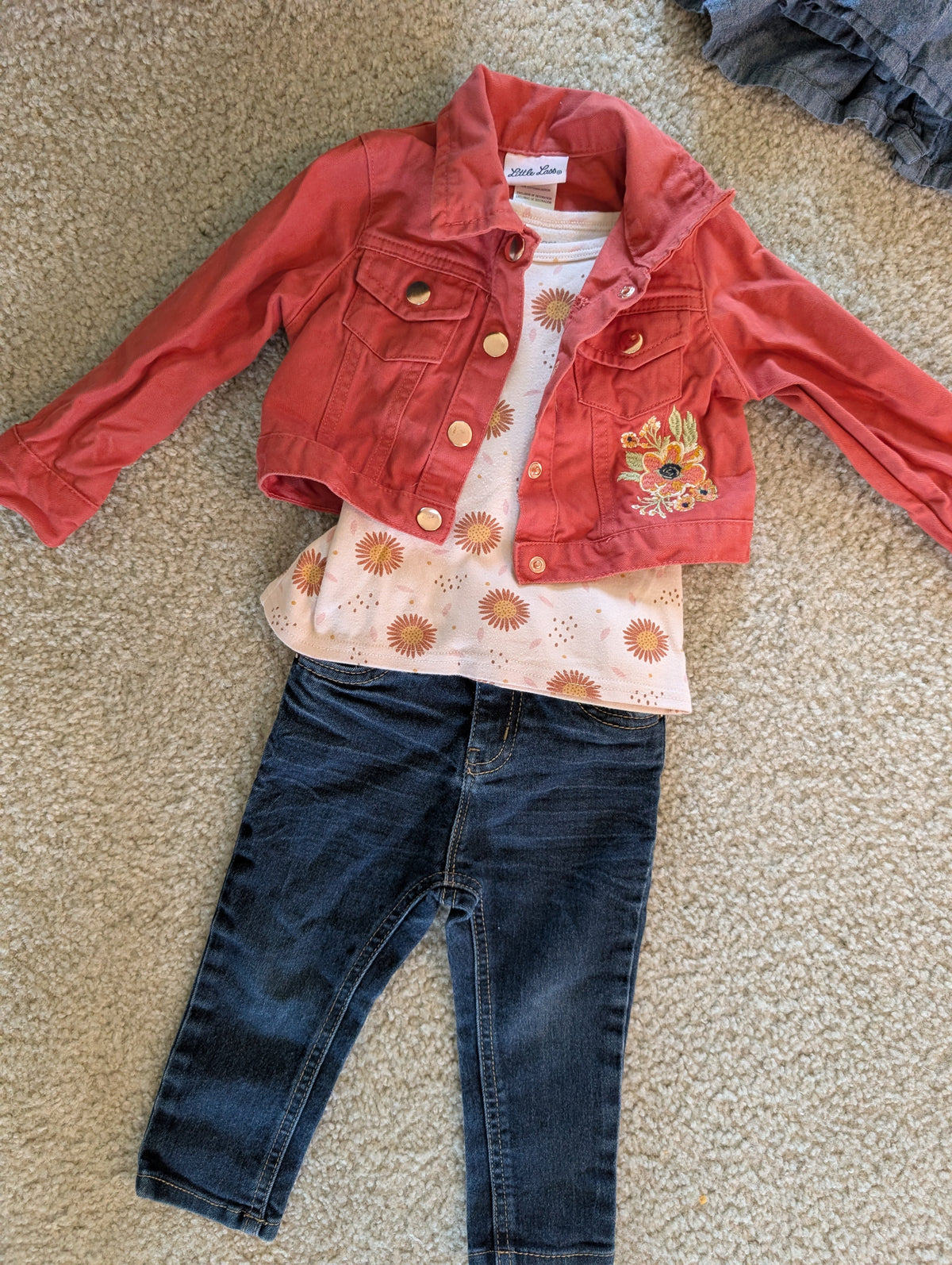 Seller 123 - Girl 18-24 Mo Fall Outfit
