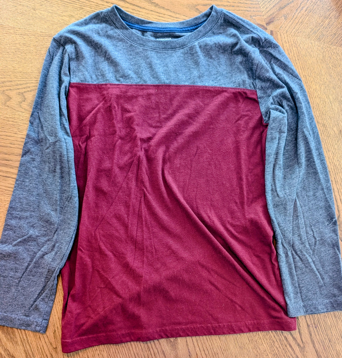 #67 Boys Medium Sonoma Grey and Red Long Sleeve Shirt
