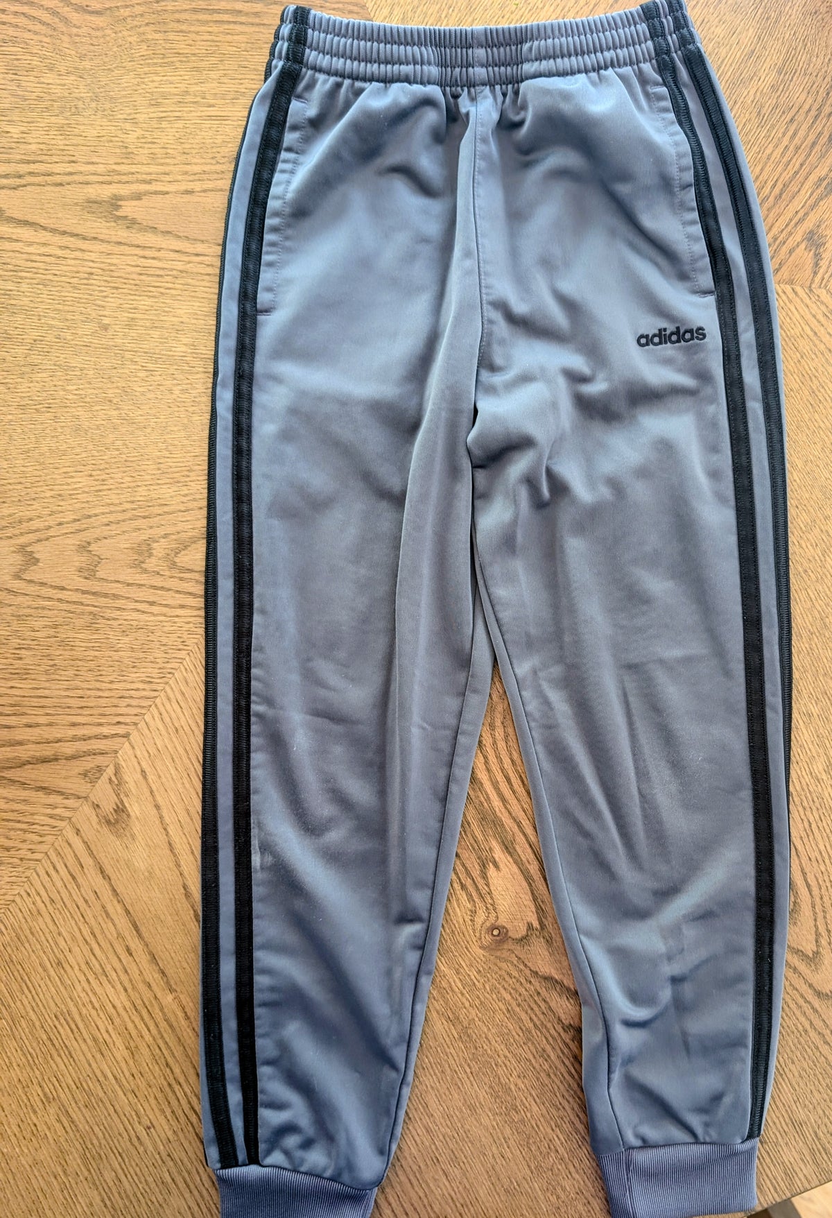 #67 Grey Sweatpant Bundle - Old Navy & Adidas Size 7/8