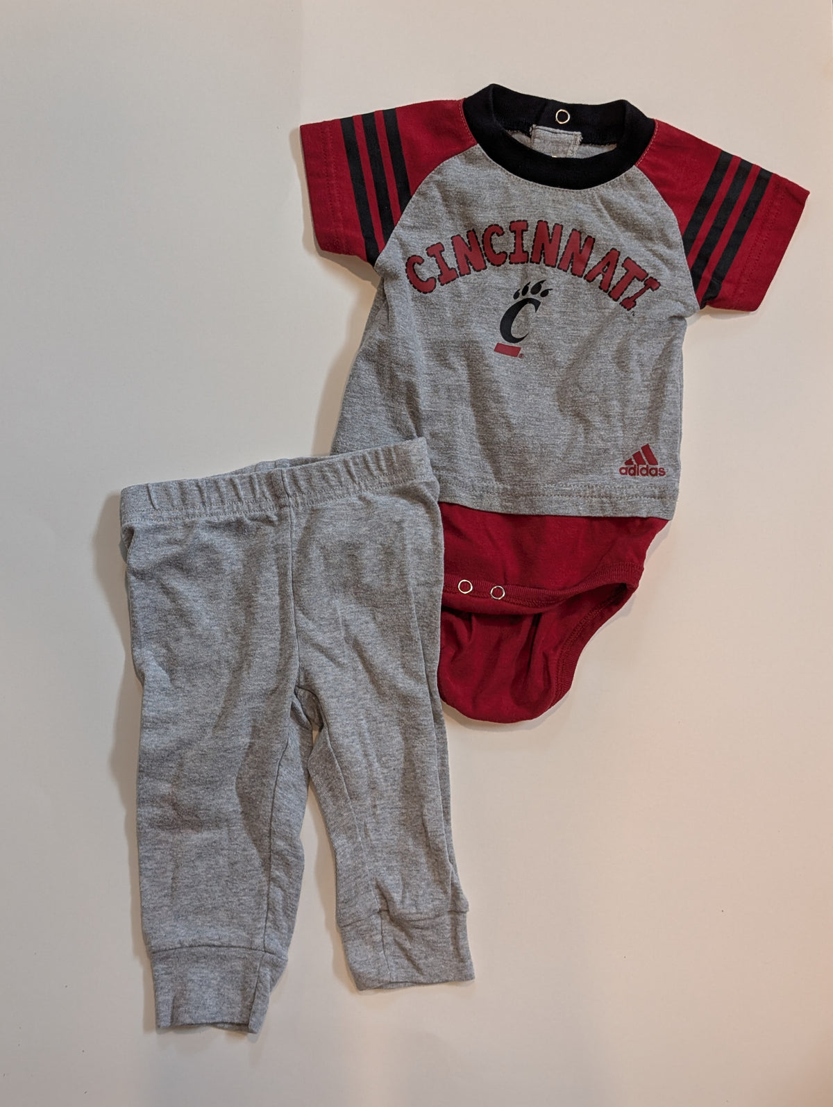 #11 Adidas Cincinnati Bearcats Onesie, 6M