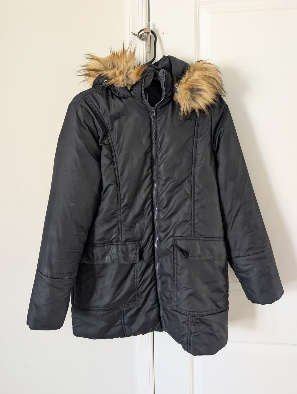 Seller 123 - Maternity Winter Coat size L (runs small IMO)