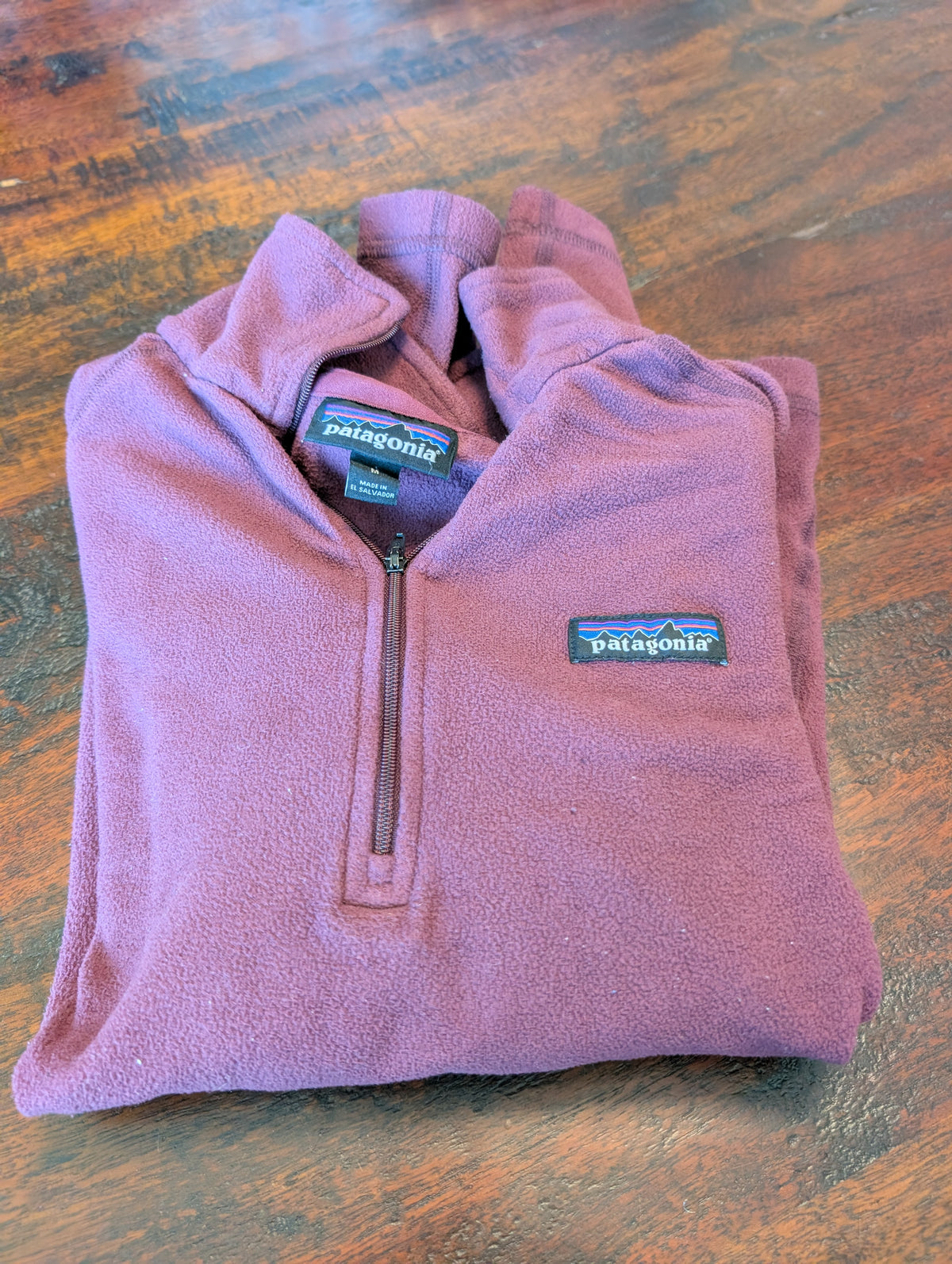 Seller 123 - Patagonia Quarter Zip Size Medium