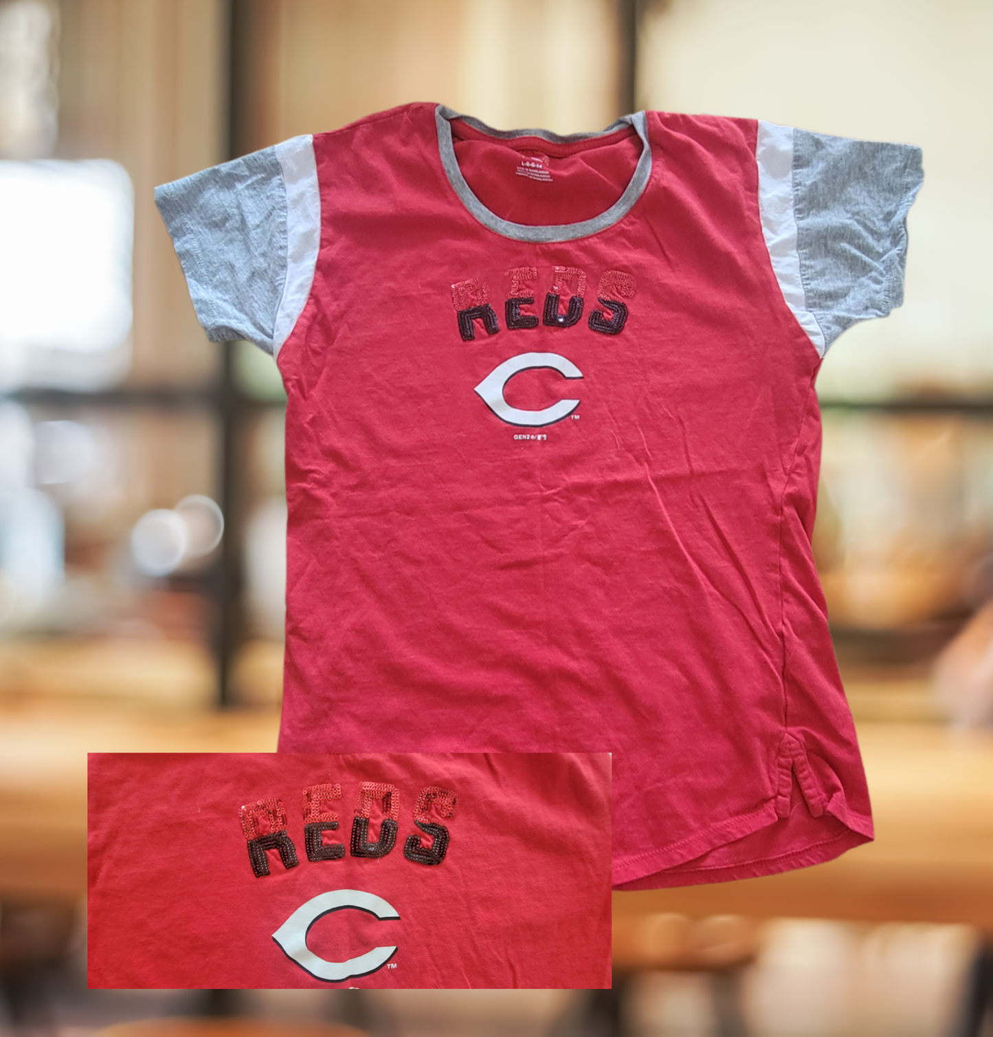 #59 Reds Girls Large Tshirt