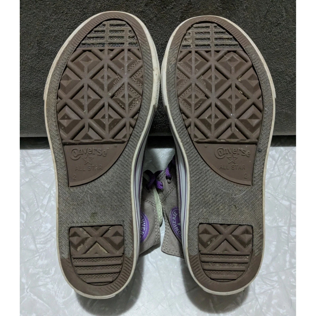 #61 Converse Chuck Taylor All Star High Top Youth 2 Gray Purple Mint Back Zip Skater