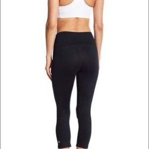 Reduced Seller #62 Women's Z By Zella High Waste black Daily Crop Leggings sz small euc