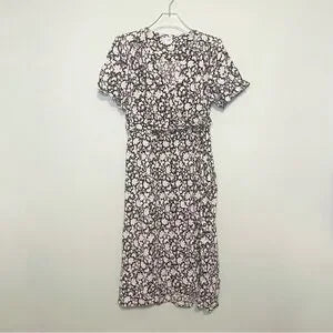 #118 | Size M | Women's Gap Floral Maternity Dress – Short Sleeve Wrap Style – Women’s Size Medium