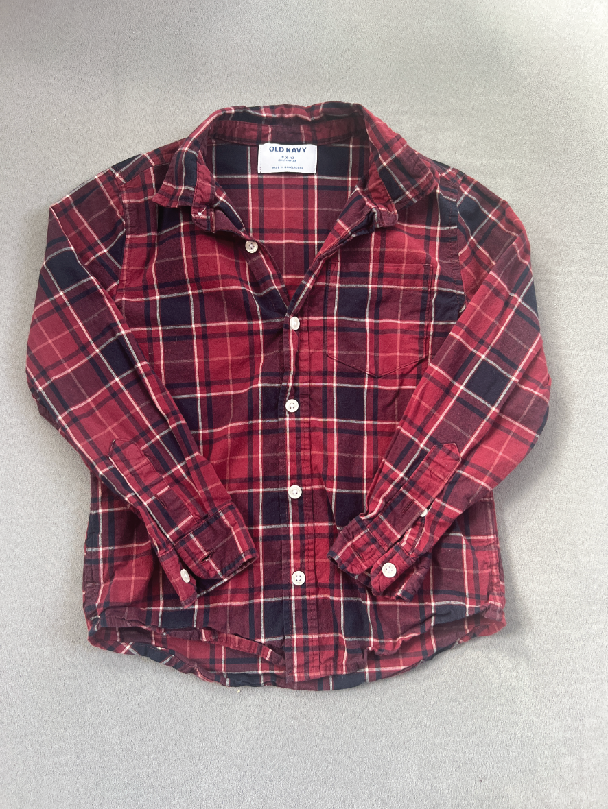 #154 Size S Boys Old Navy burgundy plaid button down