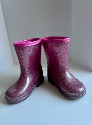 Seller #165 Girls Size 6 Carter's Pink Sparkle Rain Boots