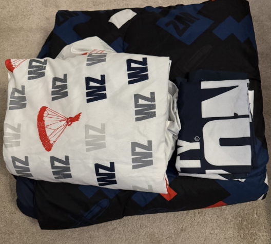 #222 Call of Duty 5 piece Twin Reversible Bedding Set (Comforter, Flat/ Fitted sheet/ 2 pillow cases)