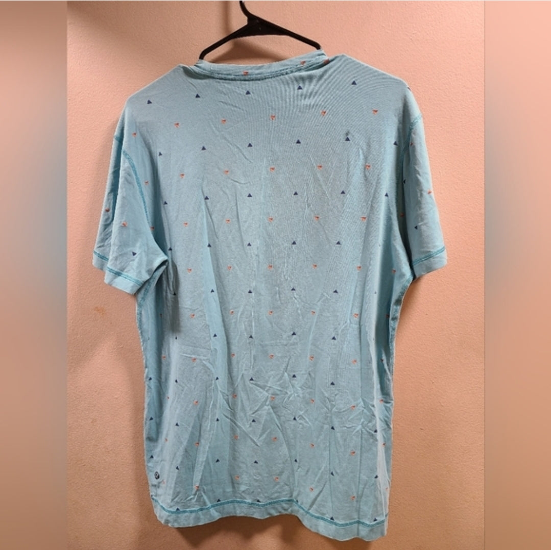 #66 Lululemon Mens Tshirt size L