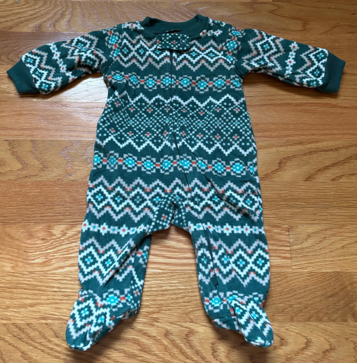 #69 Carter's Fleece Sleeper Newborn
