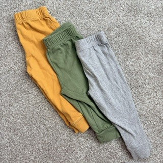 Seller #178 Set of 3 soft pants size 12mo