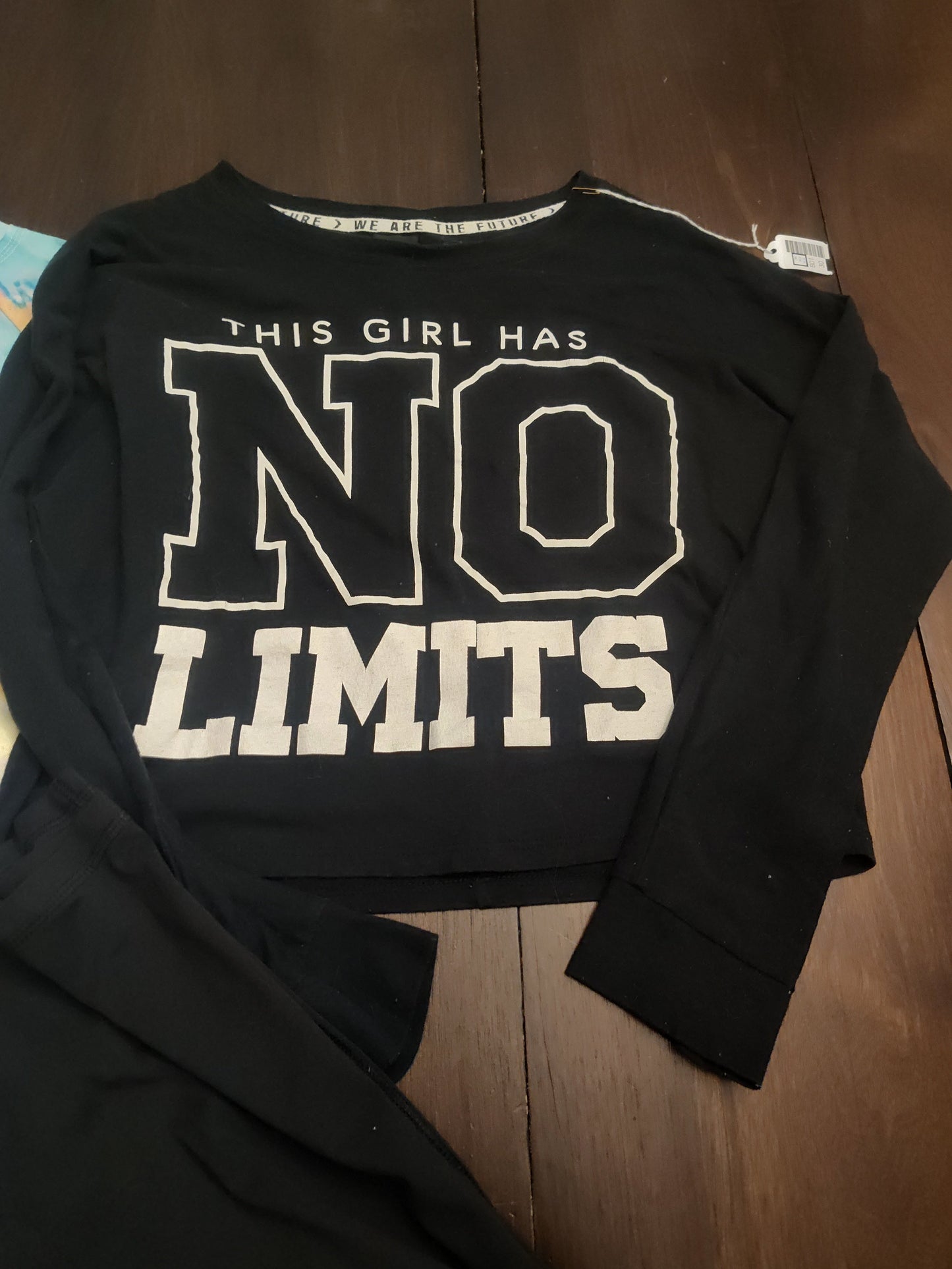 Seller 185: Girls 10/12 Dance long sleeves with flare leggings Various Brands