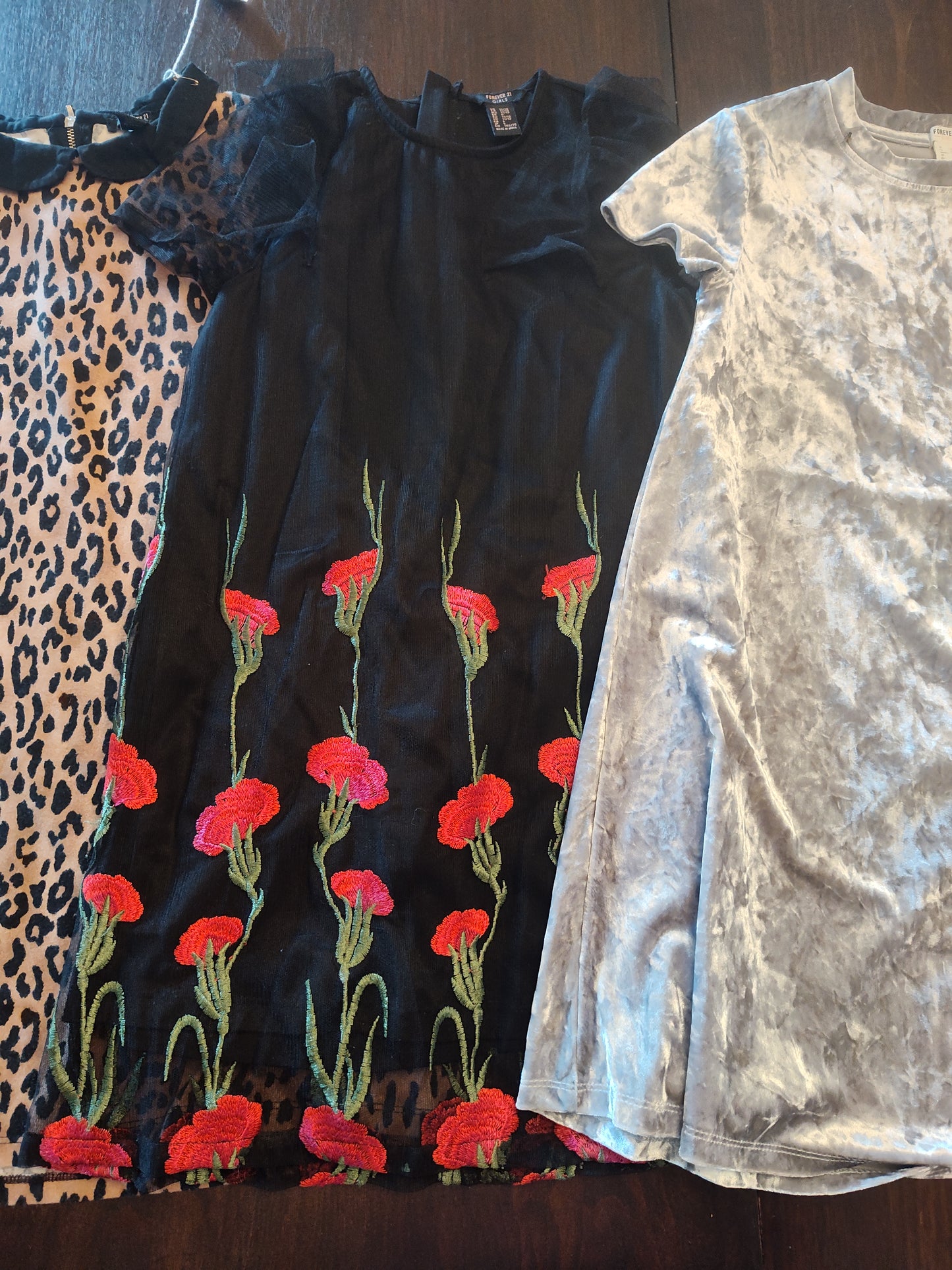 Seller 185: Forever 21 Girls dresses x 3 Size 11/12