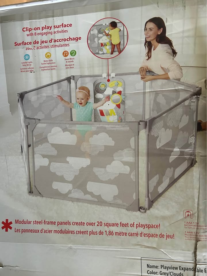 Seller 128 -REDUCED Skip Hop Expandable Baby Gate/ Playyard - Brand New In Box