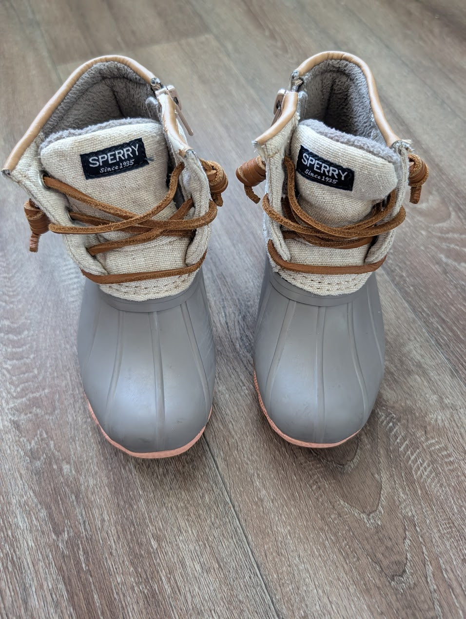 #8 Girls Sperry Boots Size 9T